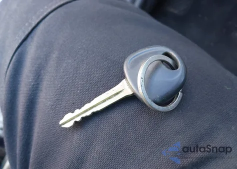 2009 Hyundai Sonata Gls from USA, damaged, VIN 5NPET46C29H518021